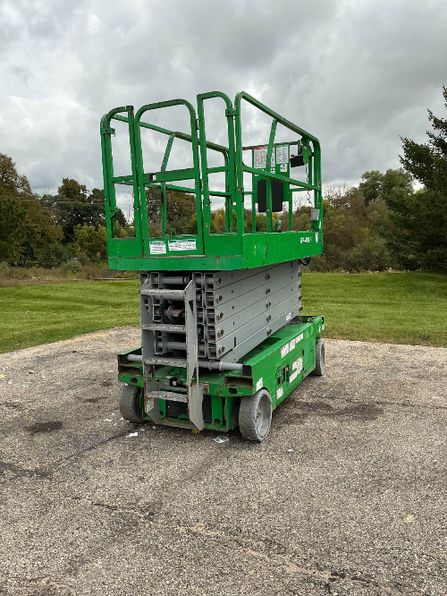 Used 2017 Genie GS-4047 Scissor Lifters Wisconsin US | Stack Equipment #1498102