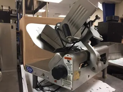 USED Globe 2500