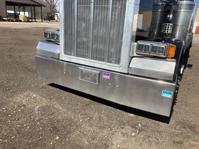 USED 2000 PETERBILT 379