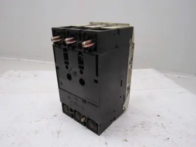 Moeller NZM7-63S-NA 600V 150A Circuit Breaker Disconnect Switch