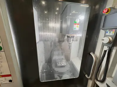 2023 HAAS UMC-500 Vertical Machining Centers (5-Axis or More) | Machinery Network (4)