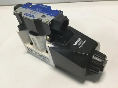 USED TOKIMEC DG4VS-5-0A-M-P7L-H-7-40-JA6