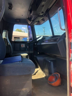 Used 1996 VOLVO WG64 Conventional trucks Kentucky US | Proxy Equipment #1384926