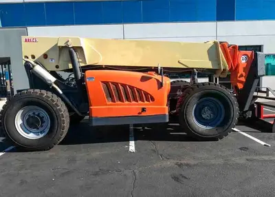 USED 2012 JLG G10-55A