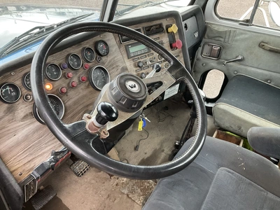 USED 1994 WESTERN STAR SEMI