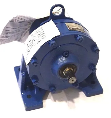 NEW SM-CYCLO CNH-6105Y-11 GEAR REDUCER RATIO 11:1 RPM 1750, CNH6105Y11