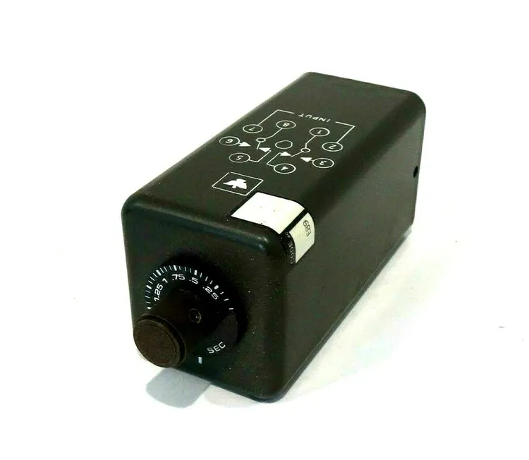 Used EAGLE SIGNAL _UNKNOWN_ Relays & Switches Michigan US | SB Industrial Supply #811905