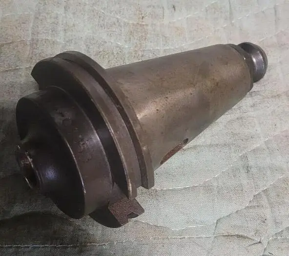 Used DAVIS 374-01353 Tool Holders Wisconsin US | Lemke Machinery Sales #309399