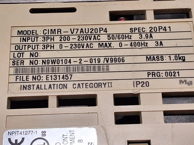 IDM CONTROLS CIMR-V7AU20P4 3 PHASE INVERTER DRIVE *MINOR DAMAGE*