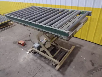 4,000 LBS X 72" X 36" GLOBE INTERNATIONAL HYDRAULIC SCISSOR LIFT TABLE, 110 VOLT: STOCK #20941