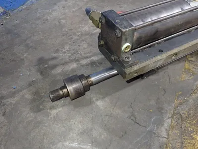 Parker Cylinder