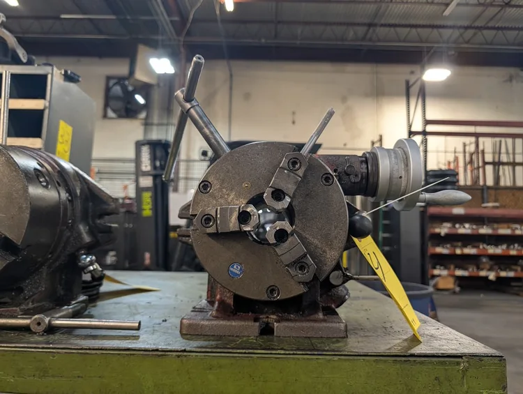 Used _UNKNOWN_ _UNKNOWN_ Dividing Heads Texas US | IRS Auction #1320624