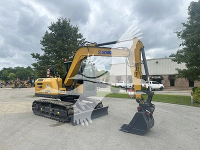 USED 2021 XCMG XE75U