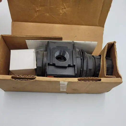 New | in-Stock WILKERSON R28-06-F0G0, WILKERSON R28 REGULATOR Solenoid Regulators | ND Industrial Surplus #1225838