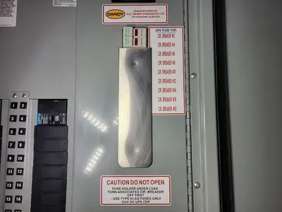 NEW AC DANDY UPS-CDP-DC-18