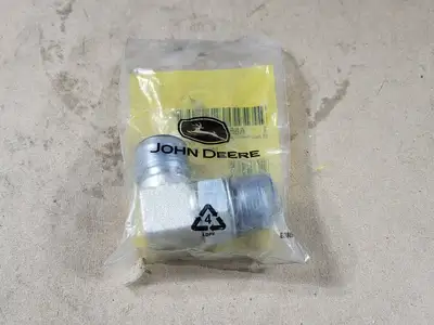 NEW JOHN DEERE A852366