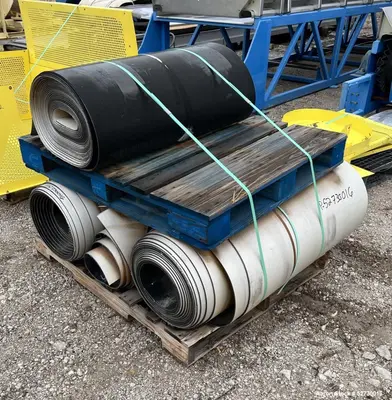 Pre-Owned 360” Long x 36” Wide Belt Conveyor for Sale