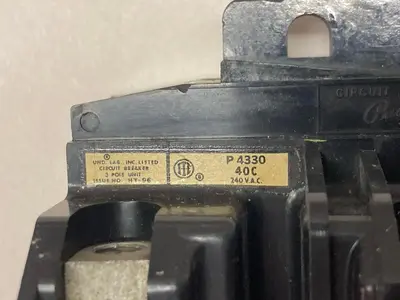 Used ITE P4330 40C Circuit Breakers | Surplus Asset Holdings #1189374