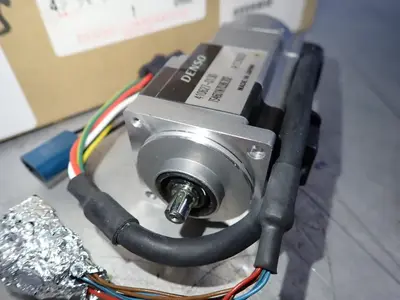 NEW DENSO 4106270130