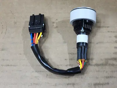 NEW HITACHI 4624111