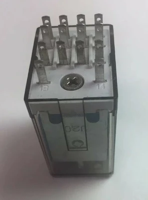 USED Allen Bradley 700-HC24Z