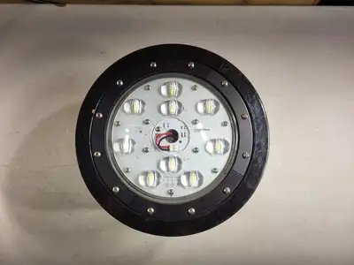 NEW CROUSE-HINDS VMV5LR1/UNV1 S890