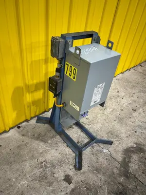 10 KVA HAMMOND POWER SOLUTIONS 240X480V <-> 120/240V SINGLE PHASE ELECTRICAL TRANSFORMER: YOBRO #24101