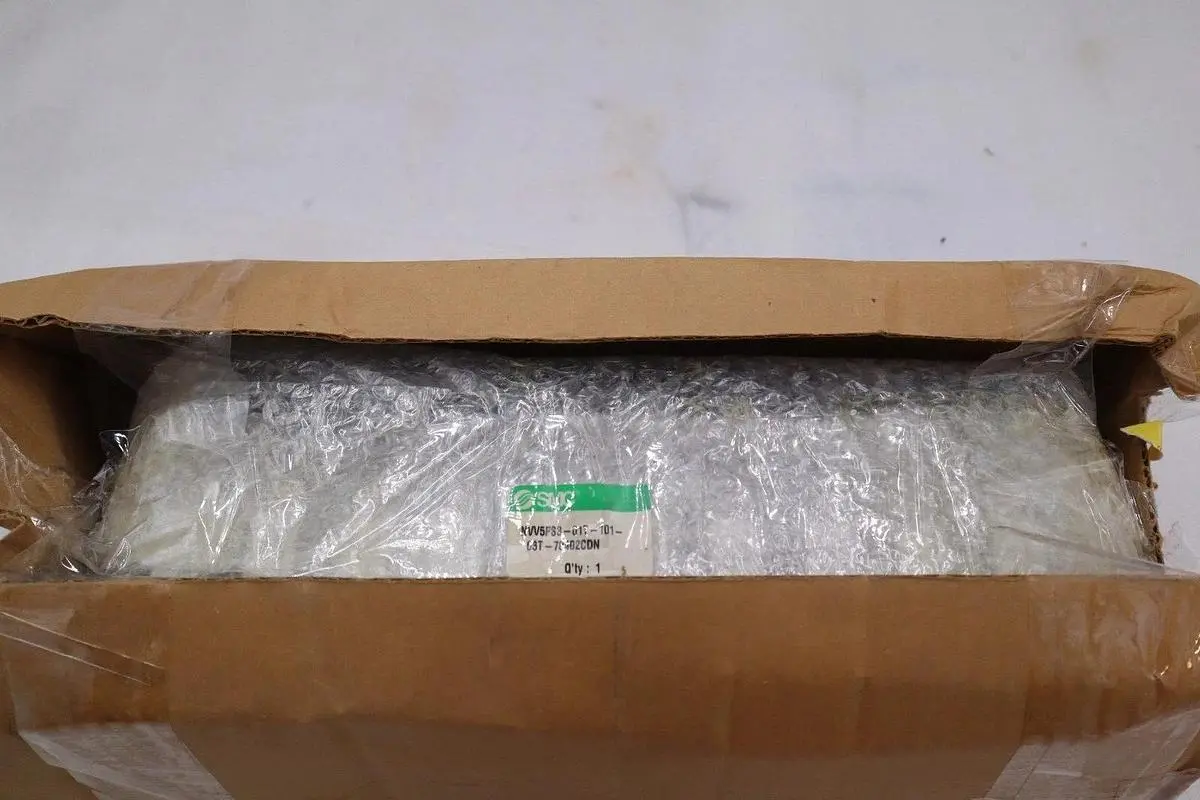 SMC NVV5FS3-01T-101-03T-70402CDN NEW IN BOX STOCK S-304
