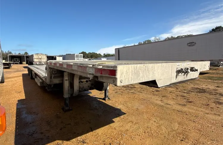 Used 2023 EXTREME 53' STEP DECK Misc Trucks Illinois US | Mitsubishi HC Capital America #1326826