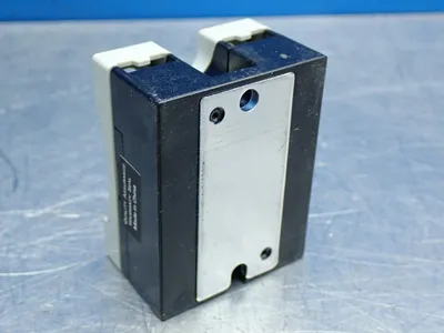 NEW CARLO GAVAZZI RS1A48D40