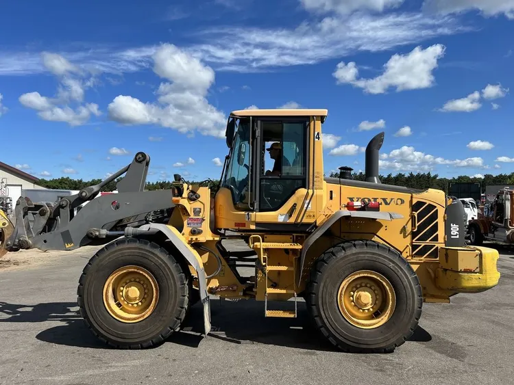Used 2007 VOLVO L90F Wheel Loaders Minnesota US | Carco Truck & Equipment #1513700