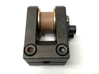 USED E&E CYLINDER CLEVIS 80MM H X 51MM L X 45MM W M12 MAIN THREAD