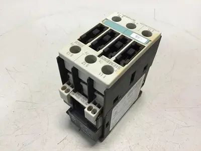USED SIEMENS 3RT1026-3A