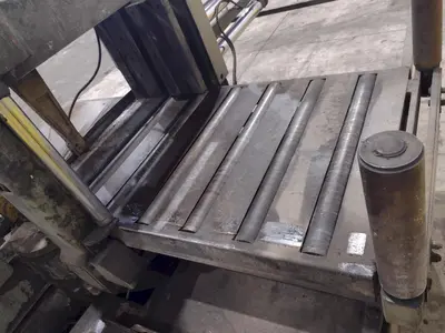 16" x 16" HYD-MECH MODEL #M-16A AUTOMATIC HORIZONTAL BANDSAW WITH POWER MITRE SWIVEL: STOCK #23419