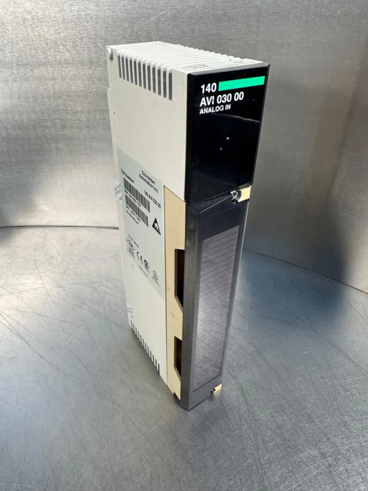 USED SCHNEIDER AUTOMATION Schneider 140-AVI-030-00