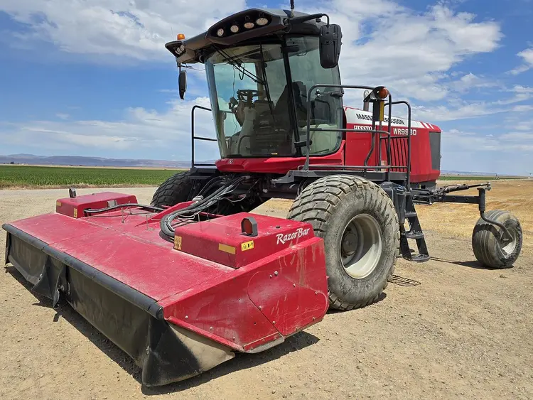 Used 2020 MASSEY FERGUSON WR9980 Windrowers/Swathers Idaho US | Berry Machinery #1276868
