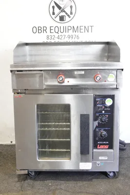 LANG STAR ELECTRIC 1-INCH-THICK GRIDDLE WITH HALF-SIZE CONVECTION OVEN MODEL RT30F-208VCF