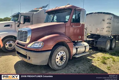 Used 2008 FREIGHTLINER COLUMBIA Conventional trucks Wisconsin US | Proxy Equipment #1385052