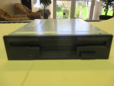 Mitsumi D359M3D Used Floppy Disk Drive