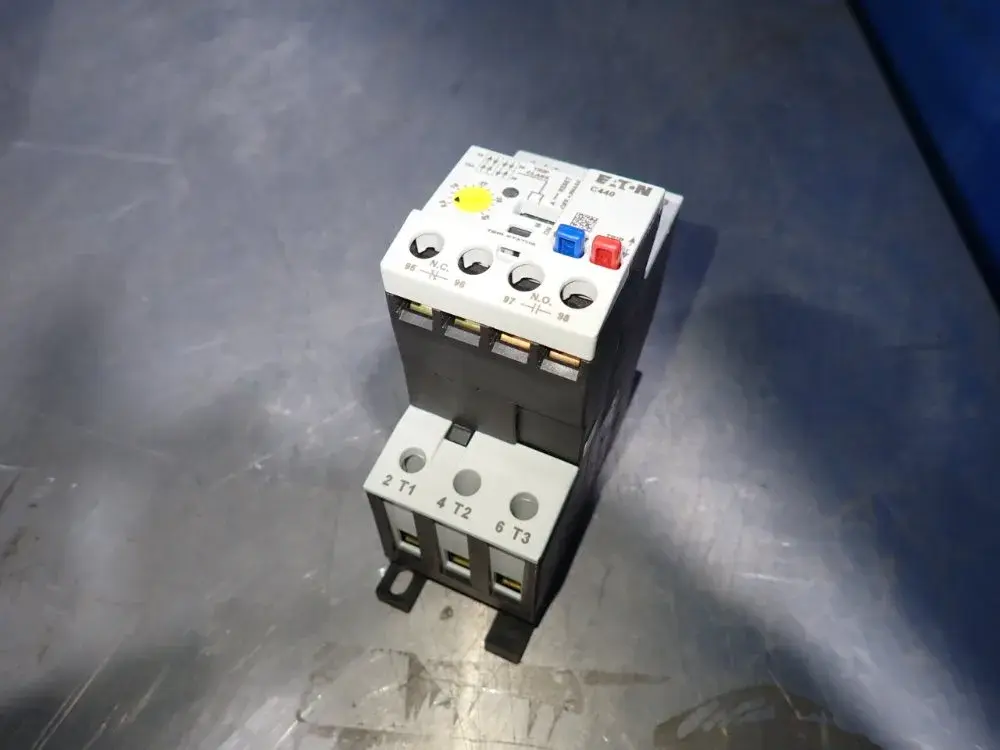 USED EATON C440A1A045SAX