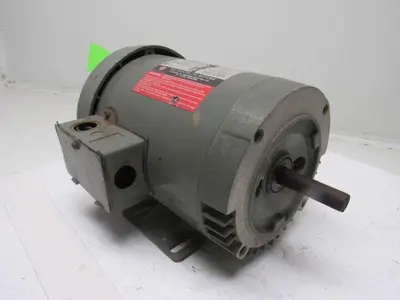US Motors P63CPE-2872 F020 Type UT 1-1/2 Hp. 208-460V 60Hz. 1730 RPM AC Motor