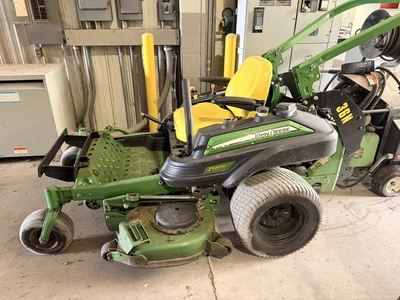 Used JOHN DEERE Z920M Mowers Michigan US | Miedema Asset Management Group #1304500