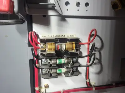 USED SQUARE D MODEL 6