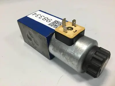 USED REXROTH 4WE6D62EG24N9K4