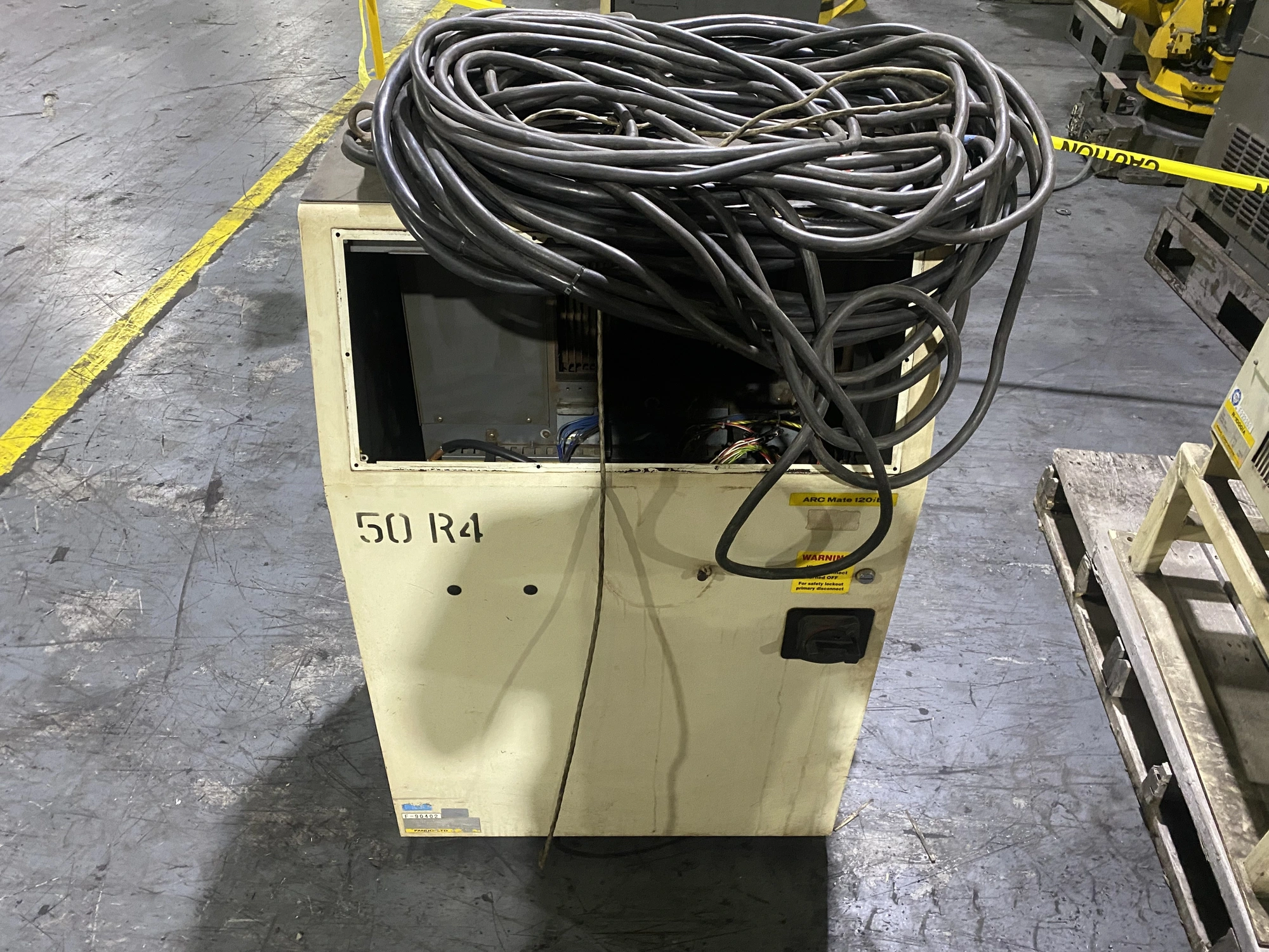 USED FANUC R-30iA