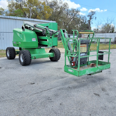 USED 2015 JLG 450AJ