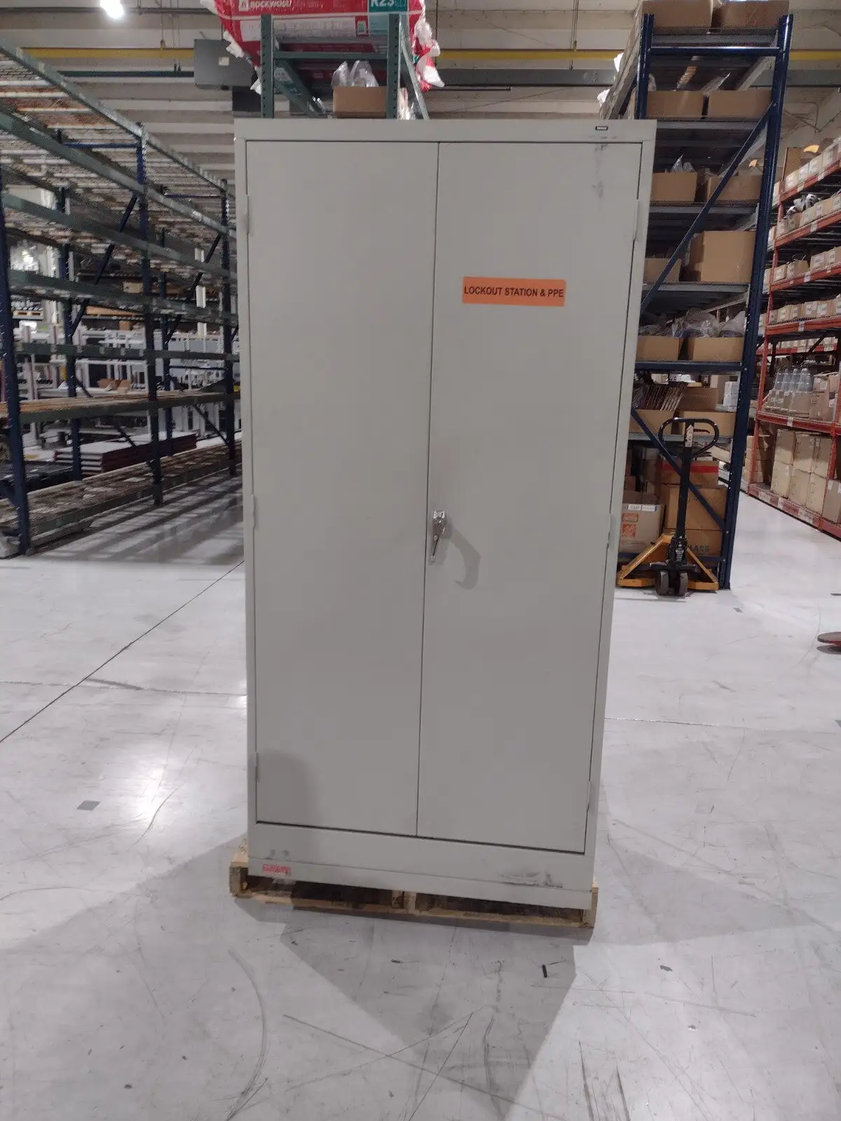Used Tennsco Standard Storage Cabinet 36x24x74 Inches Cabinets Michigan US | Maverick Industrial Sales #1397840