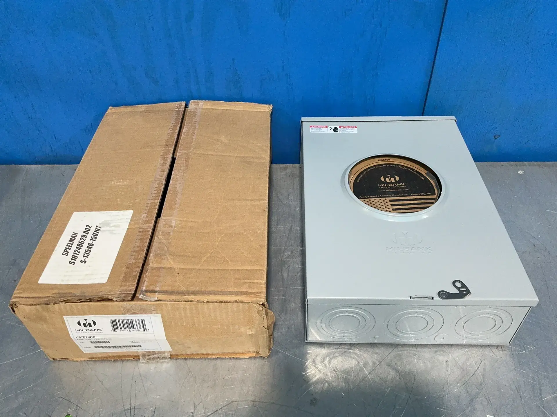 New | in-Stock MILBANK U9701RRL Electrical Boxes Ohio US | HGR 24 #1278542