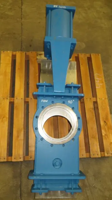 FNW 10"-150 Thru Port Valve with Actuator