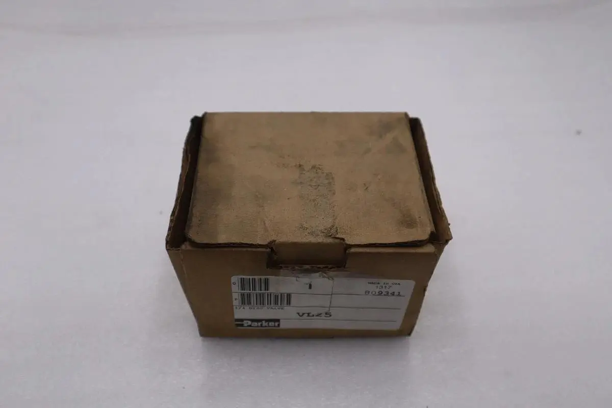 NEW OPEN BOX Parker VL25 4-Way / 3-Position Pneumatic Control Valve STK L219CC